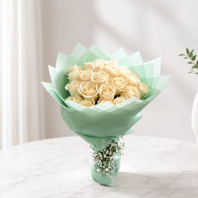 25 Pcs Rose Flower Bouquet - Off White Colour